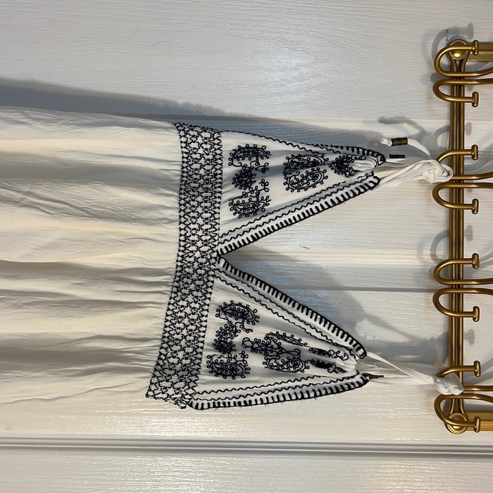 Size small, white with black stitch detail, flowy maxi dress